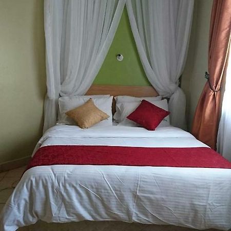La Jardine Bed & Breakfast Nairobi Bagian luar foto