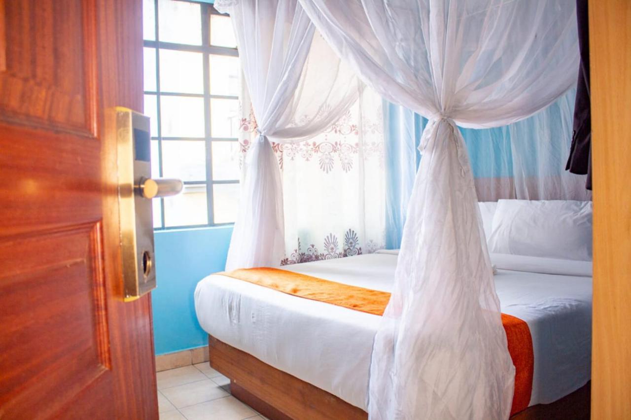La Jardine Bed & Breakfast Nairobi Bagian luar foto