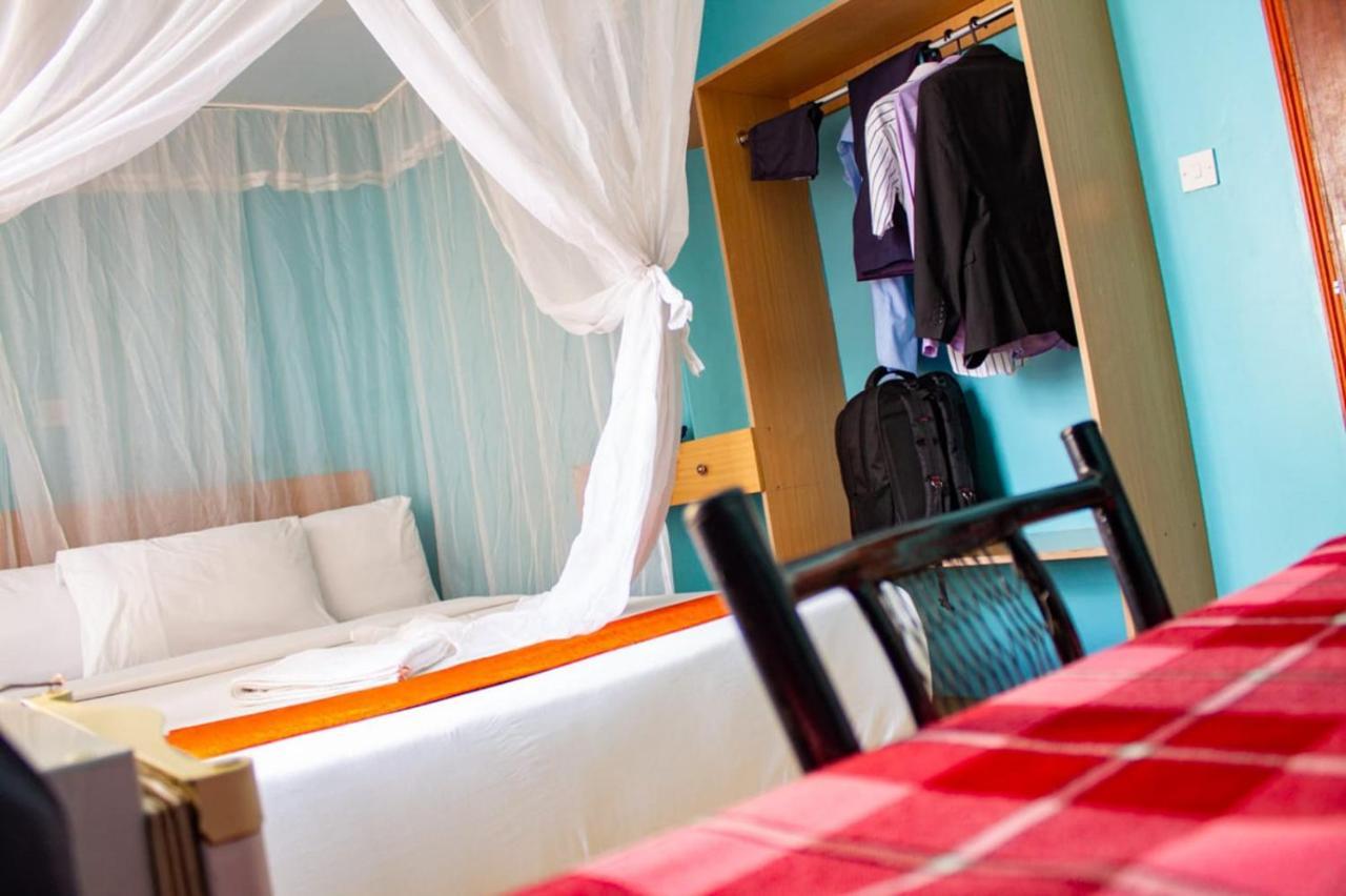 La Jardine Bed & Breakfast Nairobi Bagian luar foto