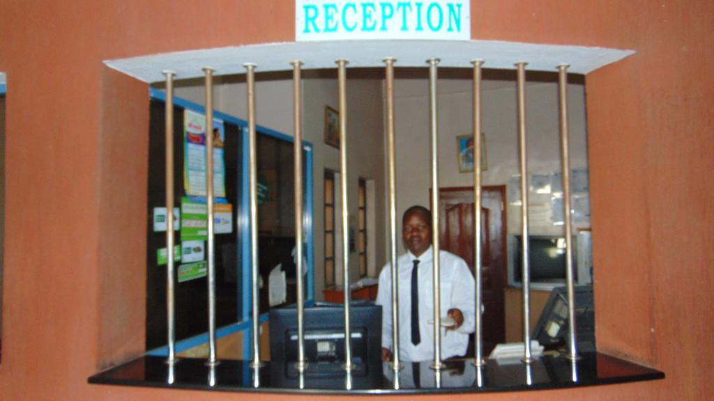 La Jardine Bed & Breakfast Nairobi Bagian luar foto
